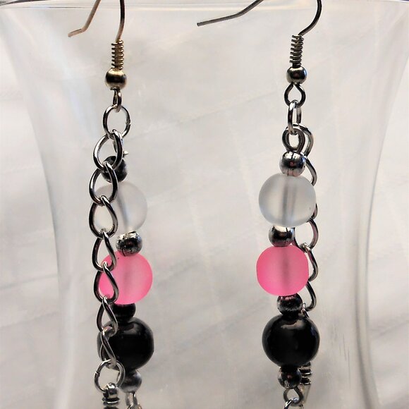 No. 4 Handmade earrings with Tibetan silver 3D revolvers charms and frosted glas - Picture 2 of 2